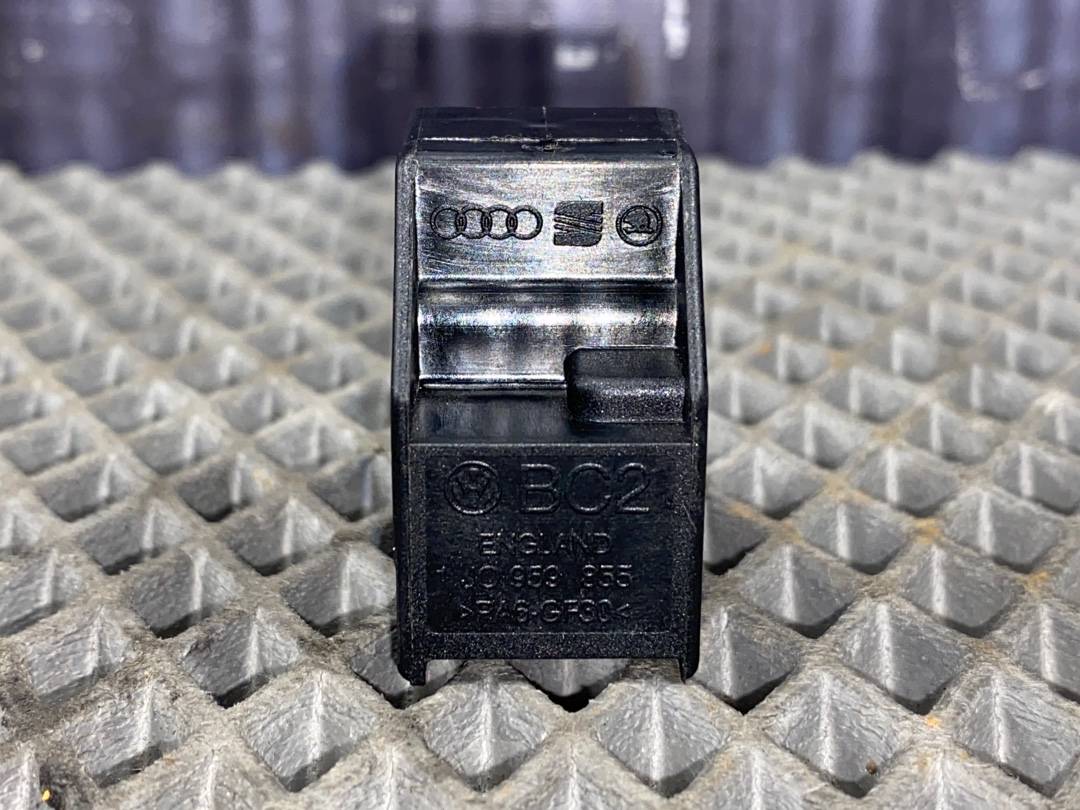 Кнопка стеклоподъемника, 383 рублей, Красноярск