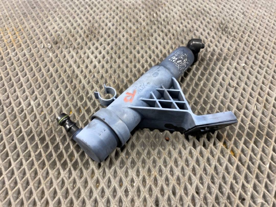 Форсунка омывателя фар, 2125 рублей, Красноярск