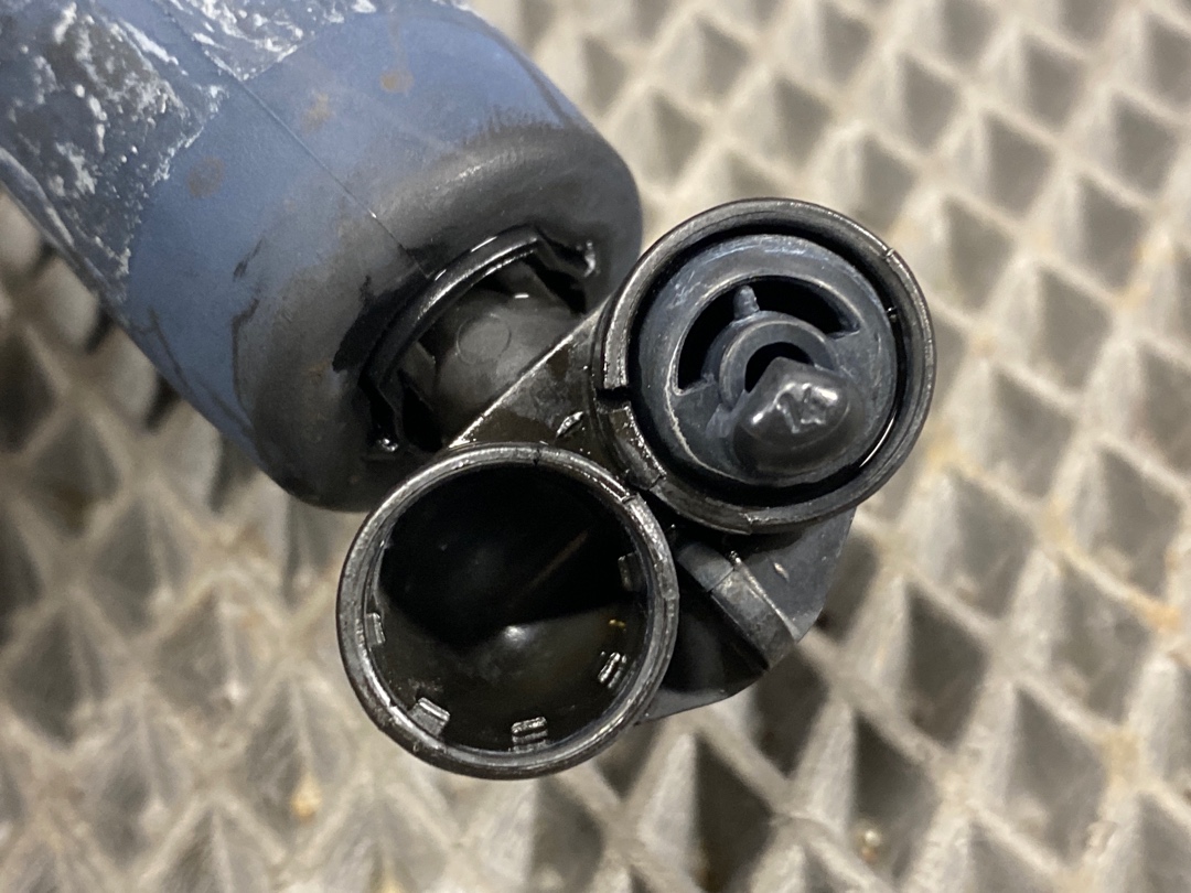 Форсунка омывателя фар, 2125 рублей, Красноярск