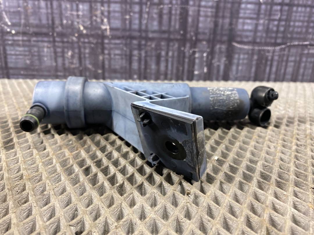 Форсунка омывателя фар, 2125 рублей, Красноярск