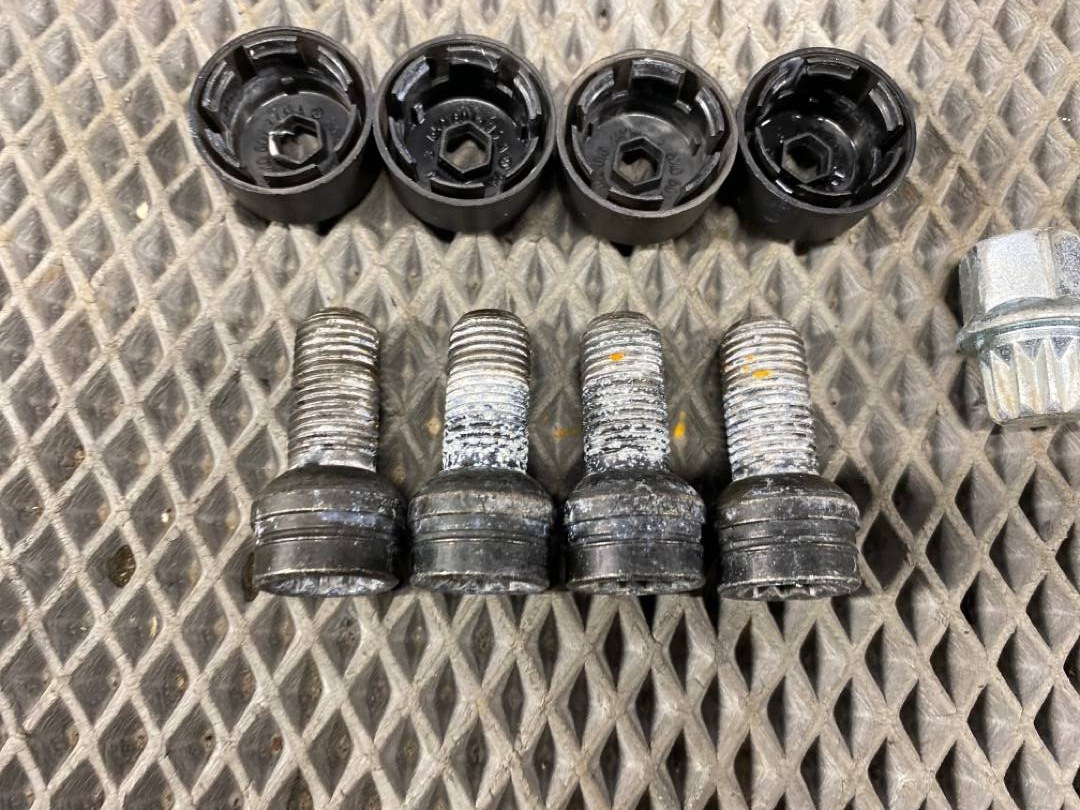 Комплект хитрушек, 1700 рублей, Красноярск