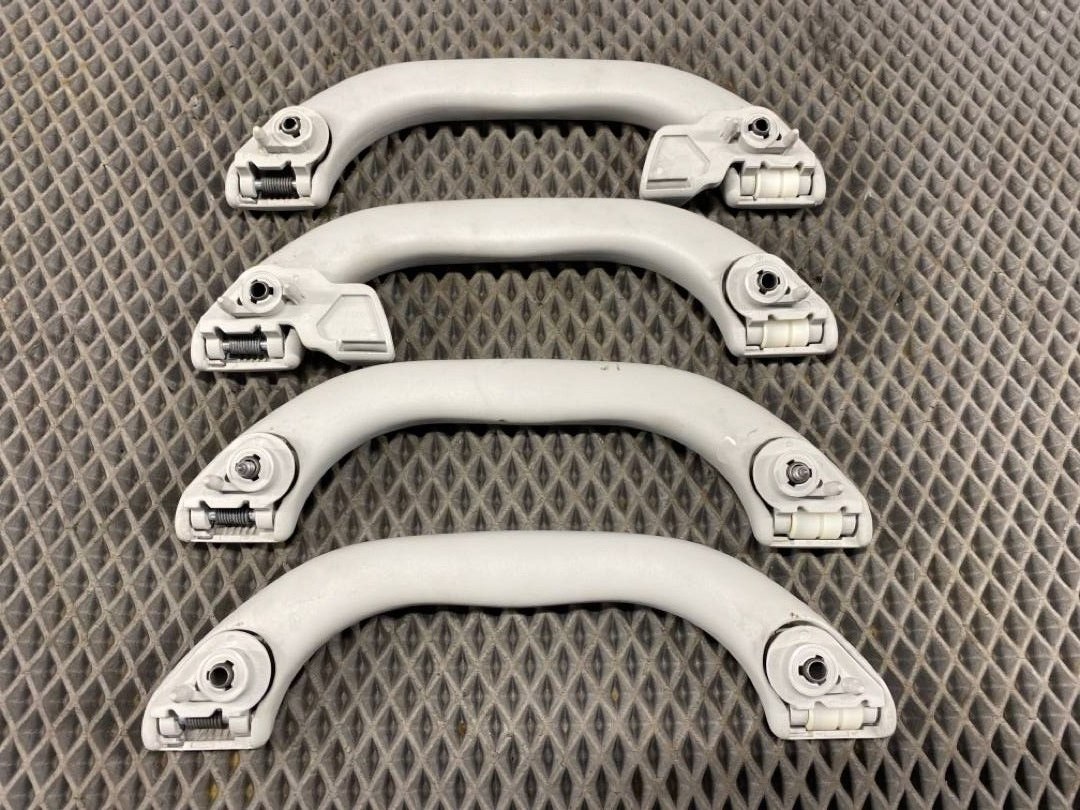 Потолочная ручка, 723 рублей, Красноярск