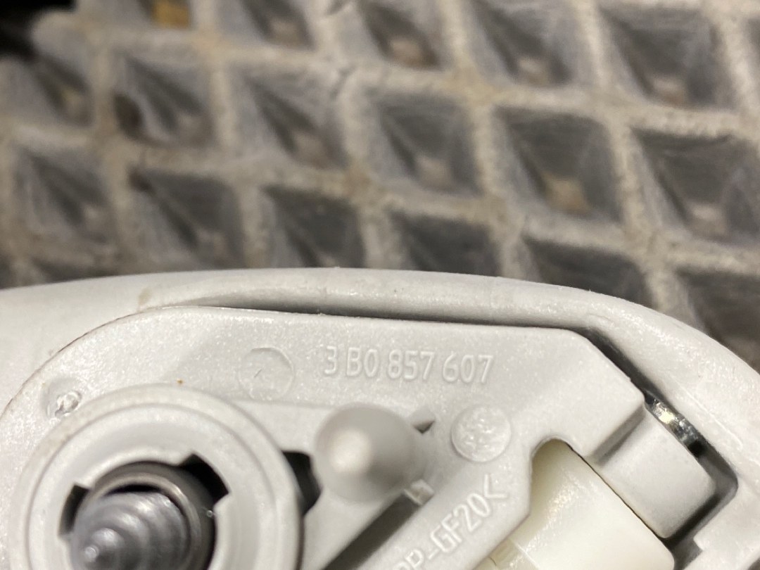 Потолочная ручка, 723 рублей, Красноярск