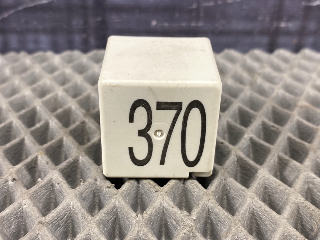 Реле, 383 рублей, Красноярск