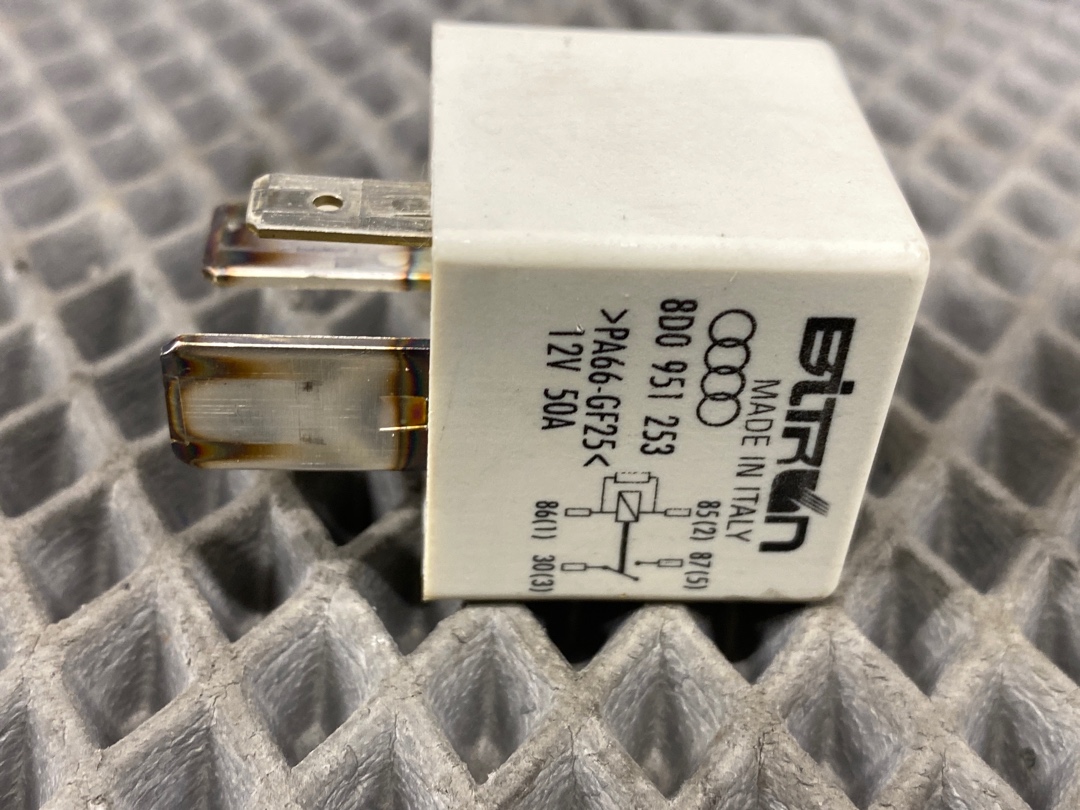 Реле, 383 рублей, Красноярск