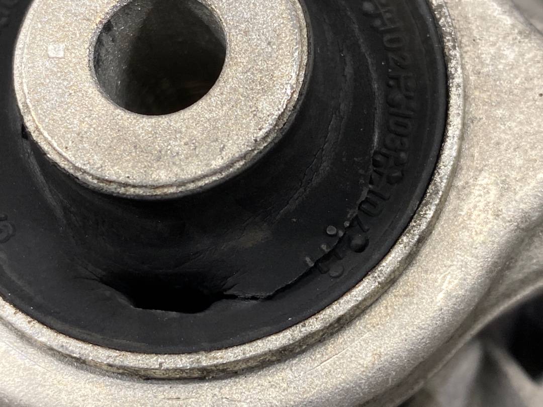 Рычаг подвески, 1200 рублей, Красноярск