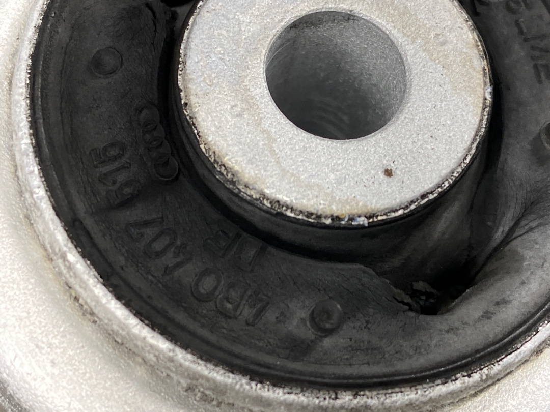 Рычаг подвески, 1200 рублей, Красноярск