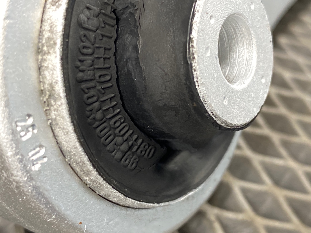 Рычаг подвески, 1200 рублей, Красноярск