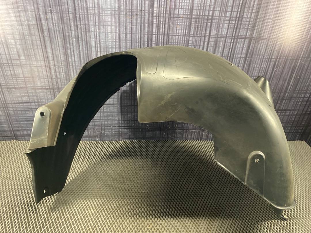 Подкрылок, 912 рублей, Красноярск