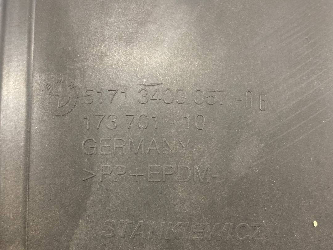 Подкрылок, 912 рублей, Красноярск