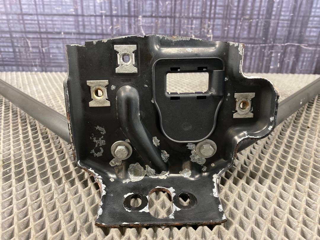 Кронштейн замка капота, 928 рублей, Красноярск