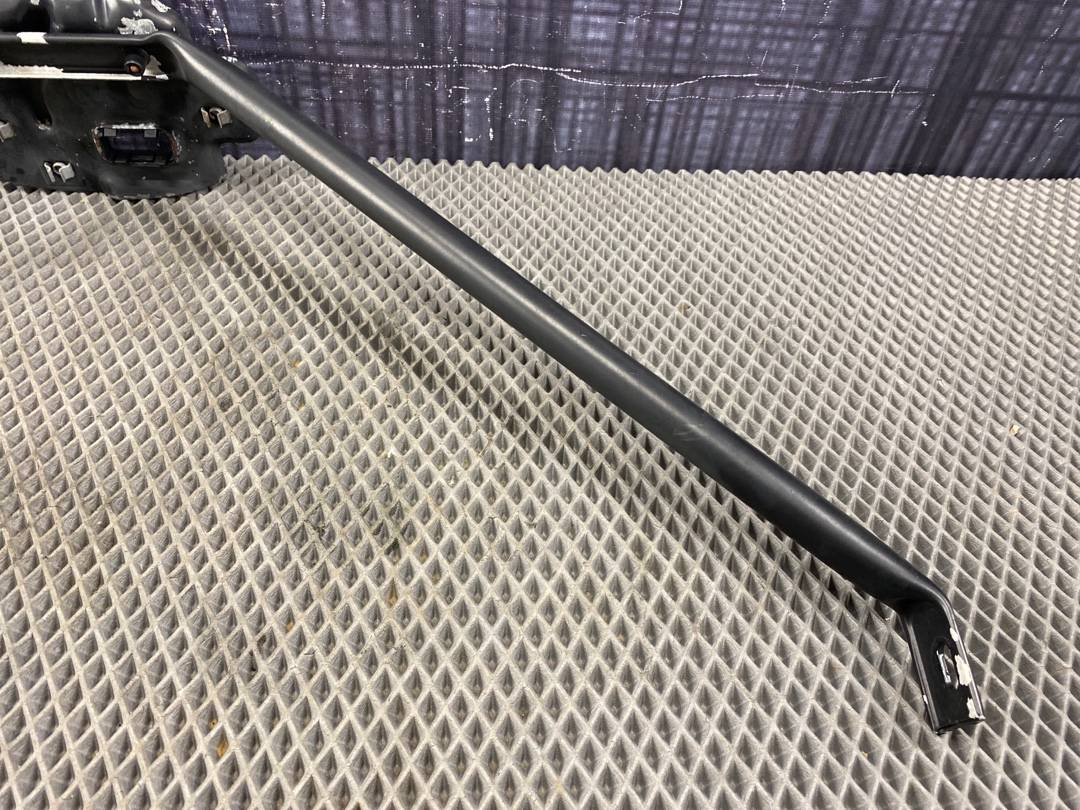 Кронштейн замка капота, 928 рублей, Красноярск