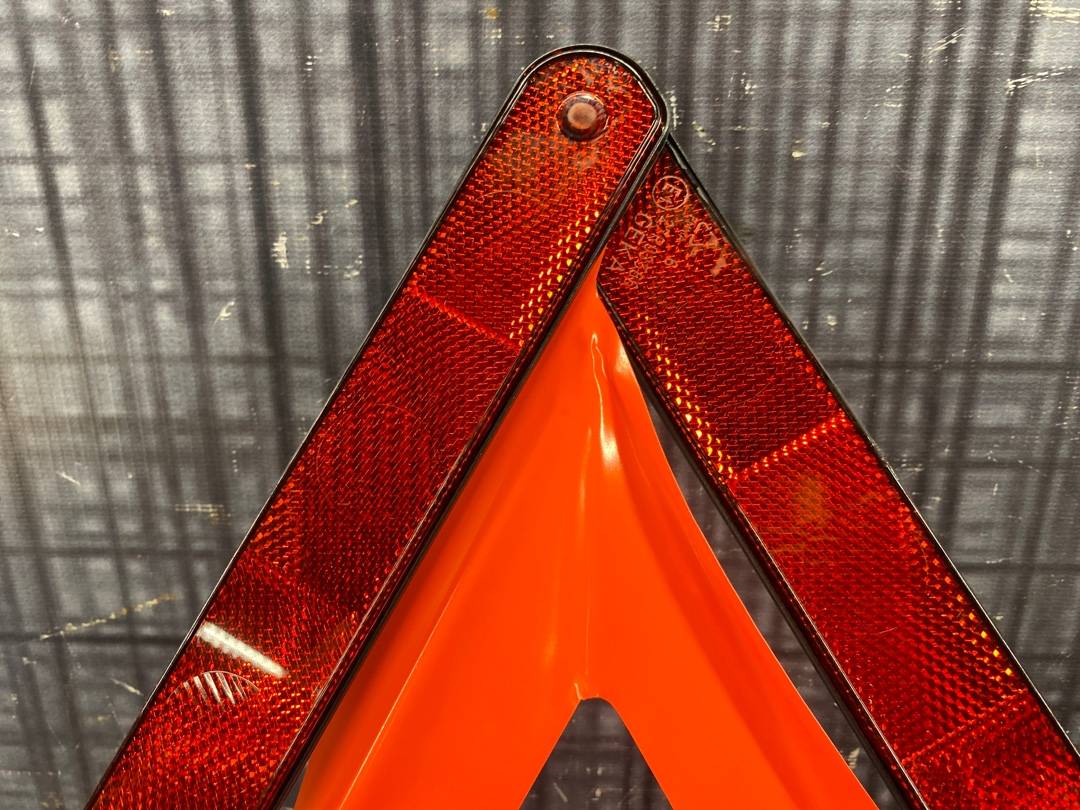 Знак аварийной остановки, 800 рублей, Красноярск