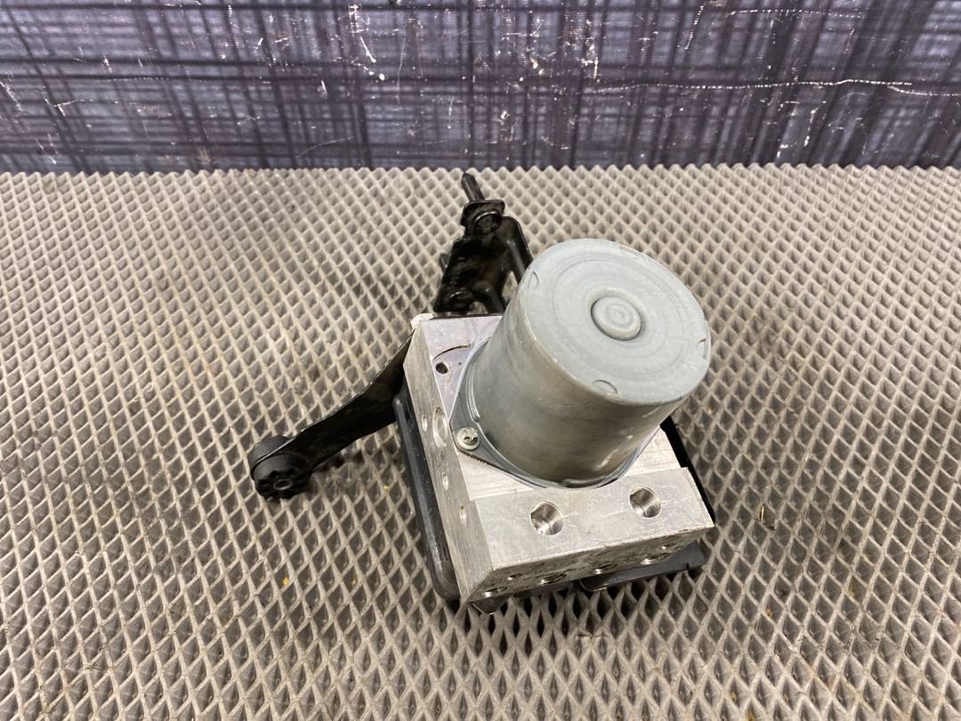 Блок ABS, 5168 рублей, Красноярск