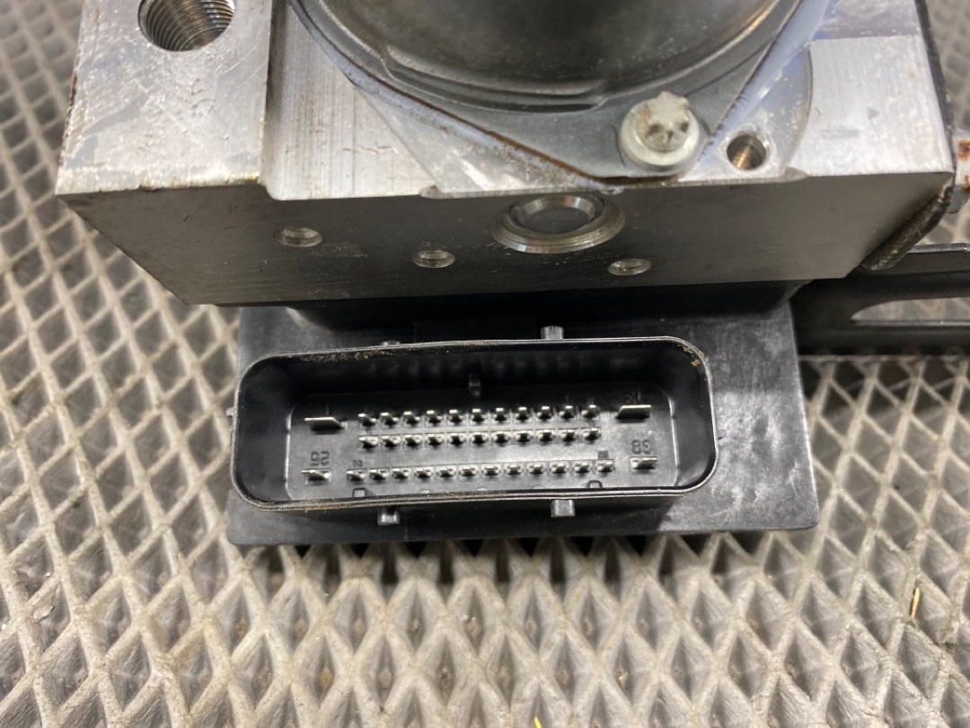 Блок ABS, 5168 рублей, Красноярск