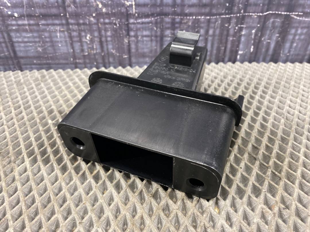 Опора ковра багажника, 608 рублей, Красноярск