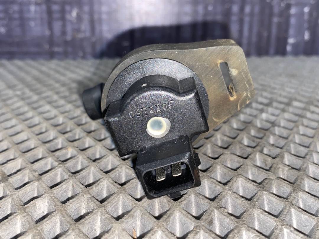 Клапан вентиляции топливного бака, 1320 рублей, Красноярск