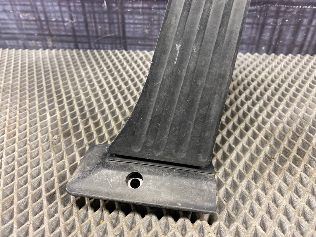 Педаль газа, 1344 рублей, Красноярск