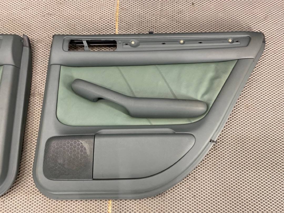 Комплект обшивок дверей, 3000 рублей, Красноярск