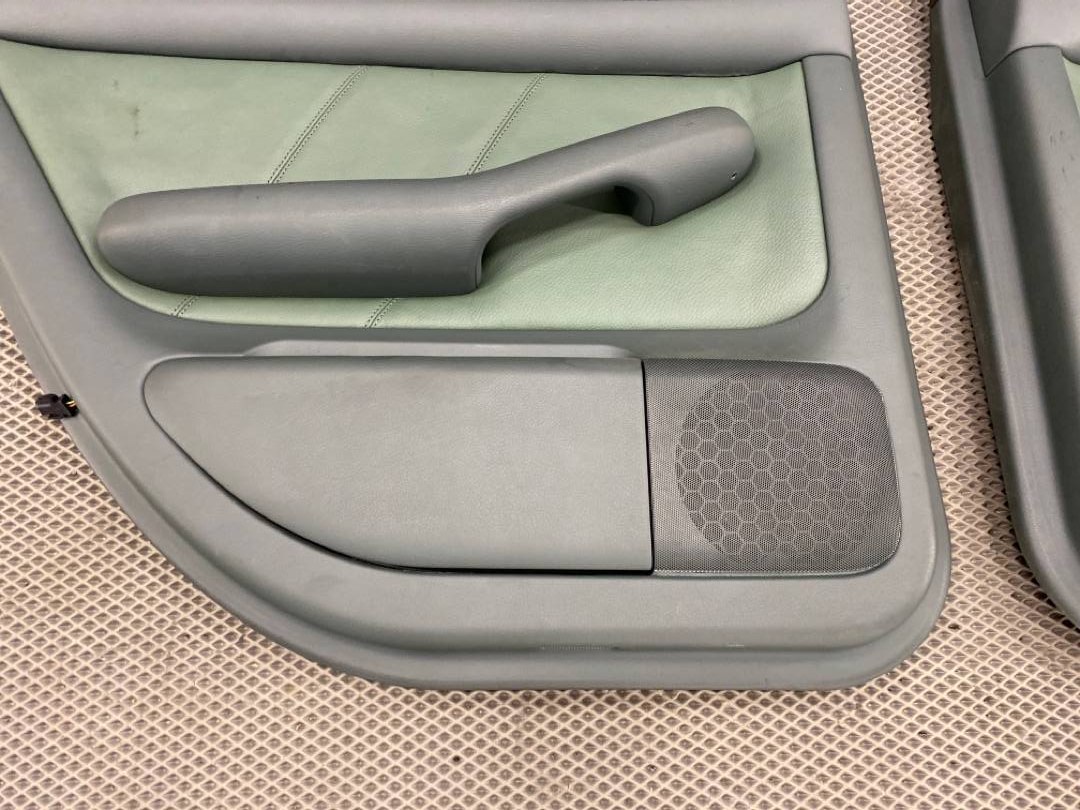 Комплект обшивок дверей, 3000 рублей, Красноярск