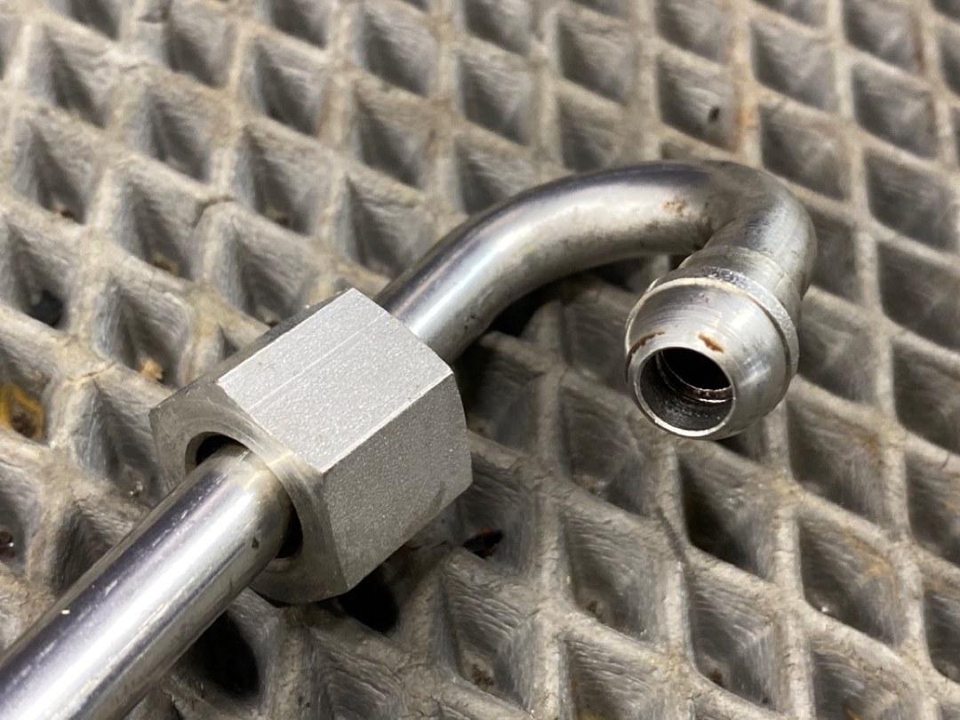 Шланг масляный, 500 рублей, Красноярск