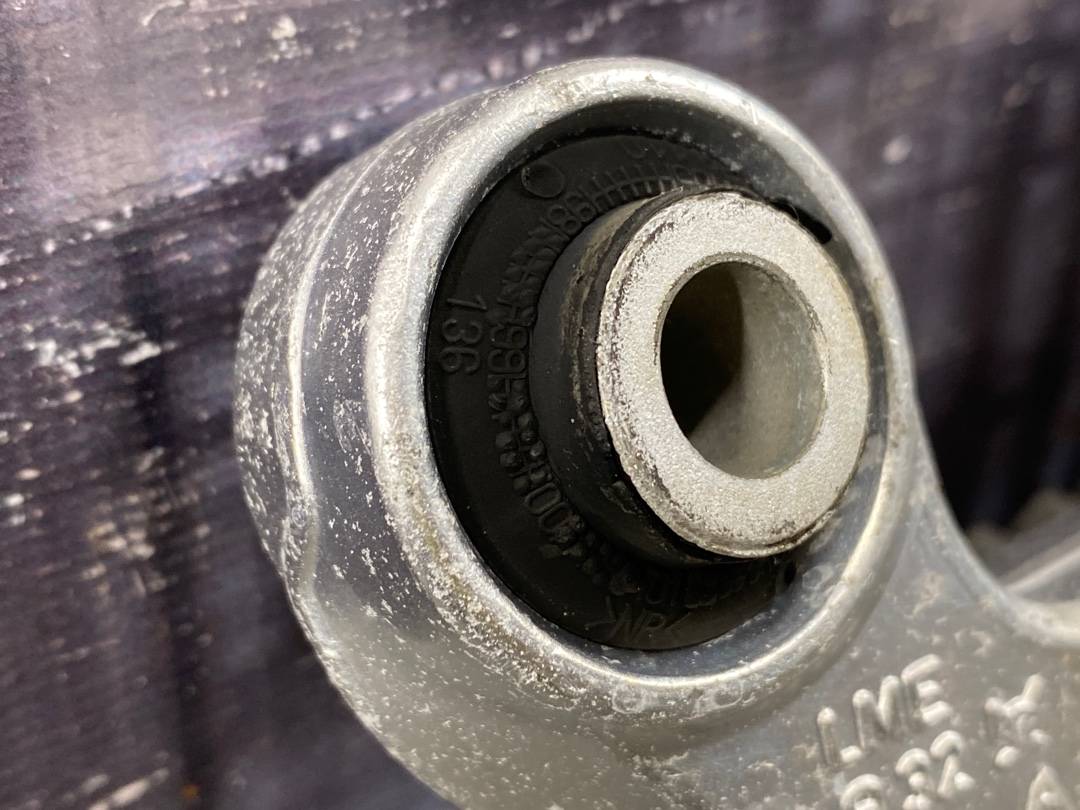 Стойка стабилизатора, 300 рублей, Красноярск