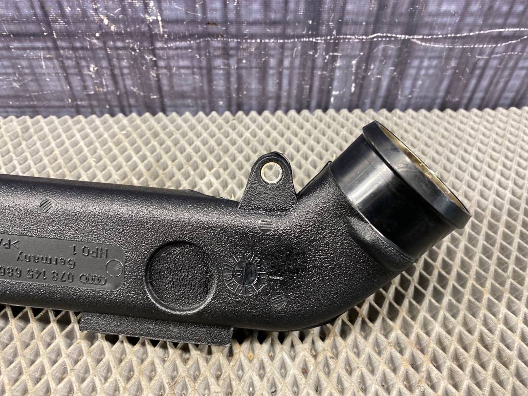 Патрубок интеркуллера, 600 рублей, Красноярск