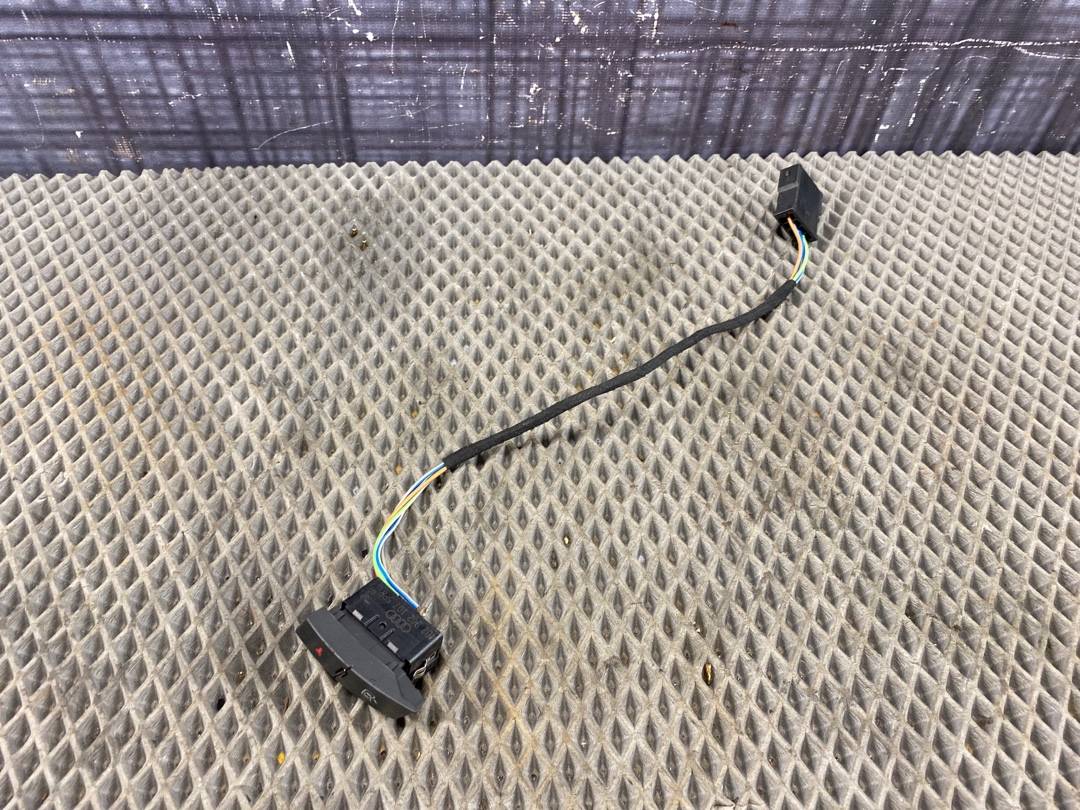 Кнопка центрального замка, 325 рублей, Красноярск