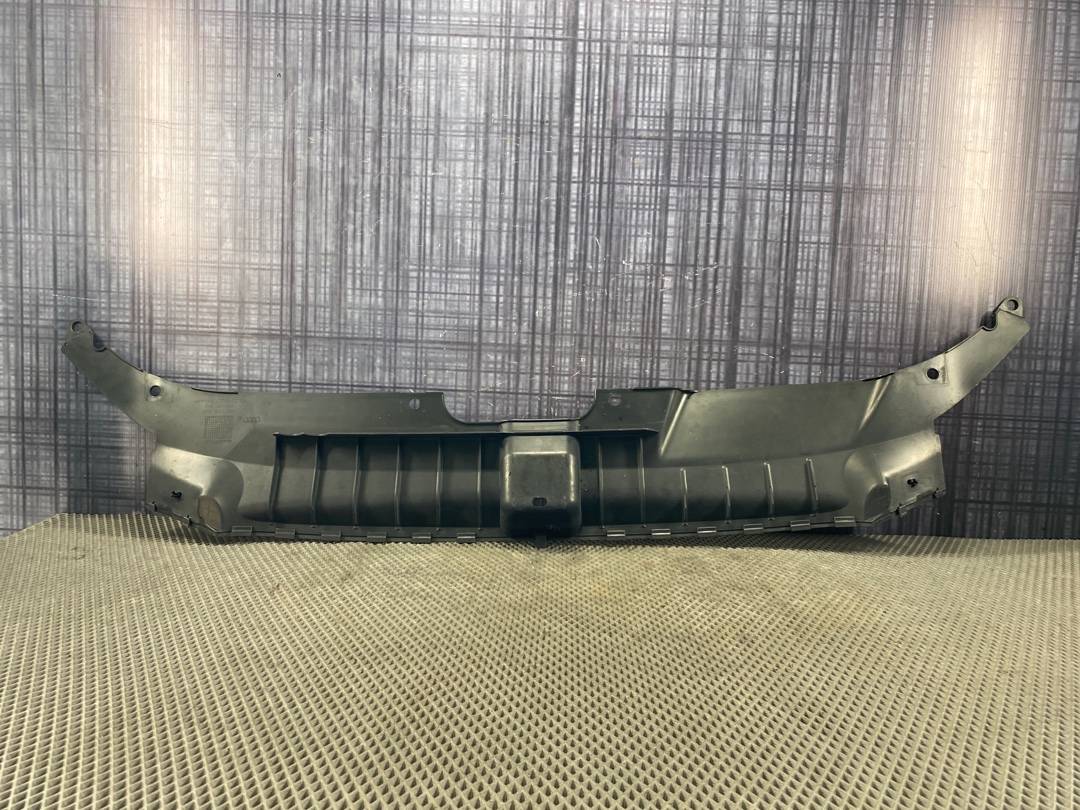 Пластик подкапотный, 1320 рублей, Красноярск