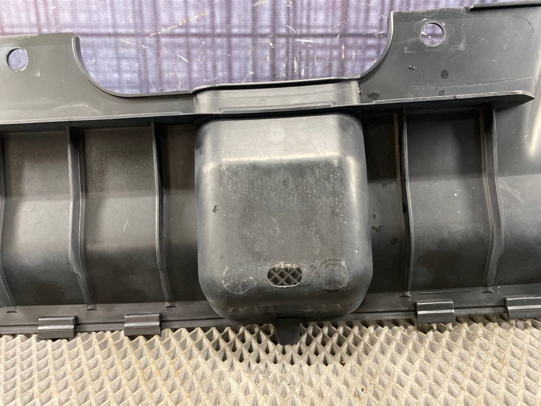 Пластик подкапотный, 1320 рублей, Красноярск