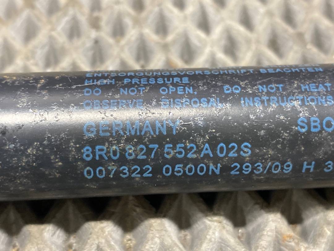 Амортизатор багажника, 450 рублей, Красноярск