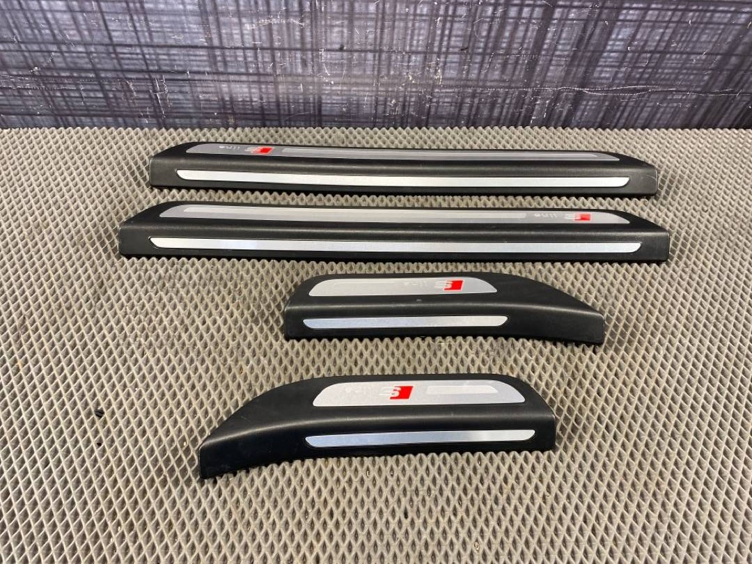 Комплект накладок на порог, 5160 рублей, Красноярск