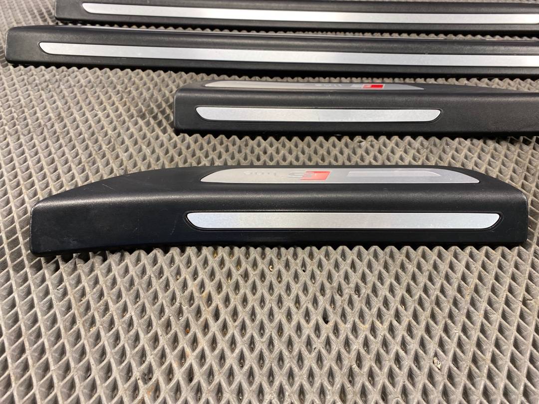 Комплект накладок на порог, 5160 рублей, Красноярск