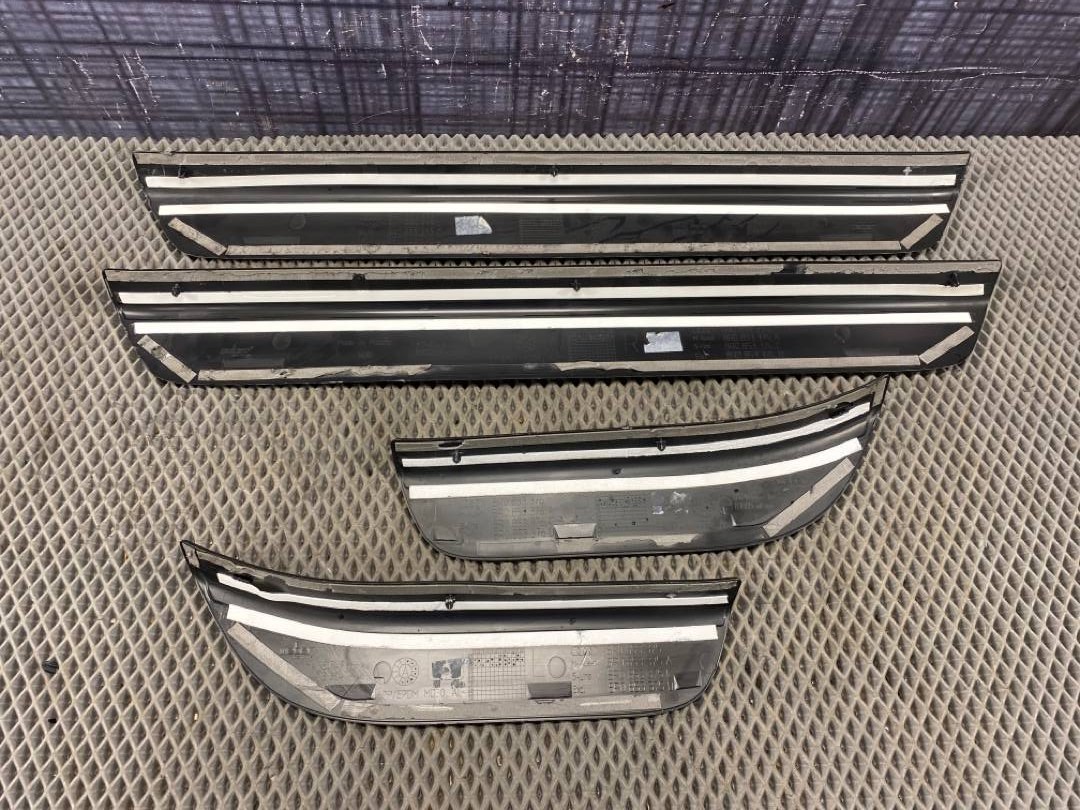 Комплект накладок на порог, 5160 рублей, Красноярск