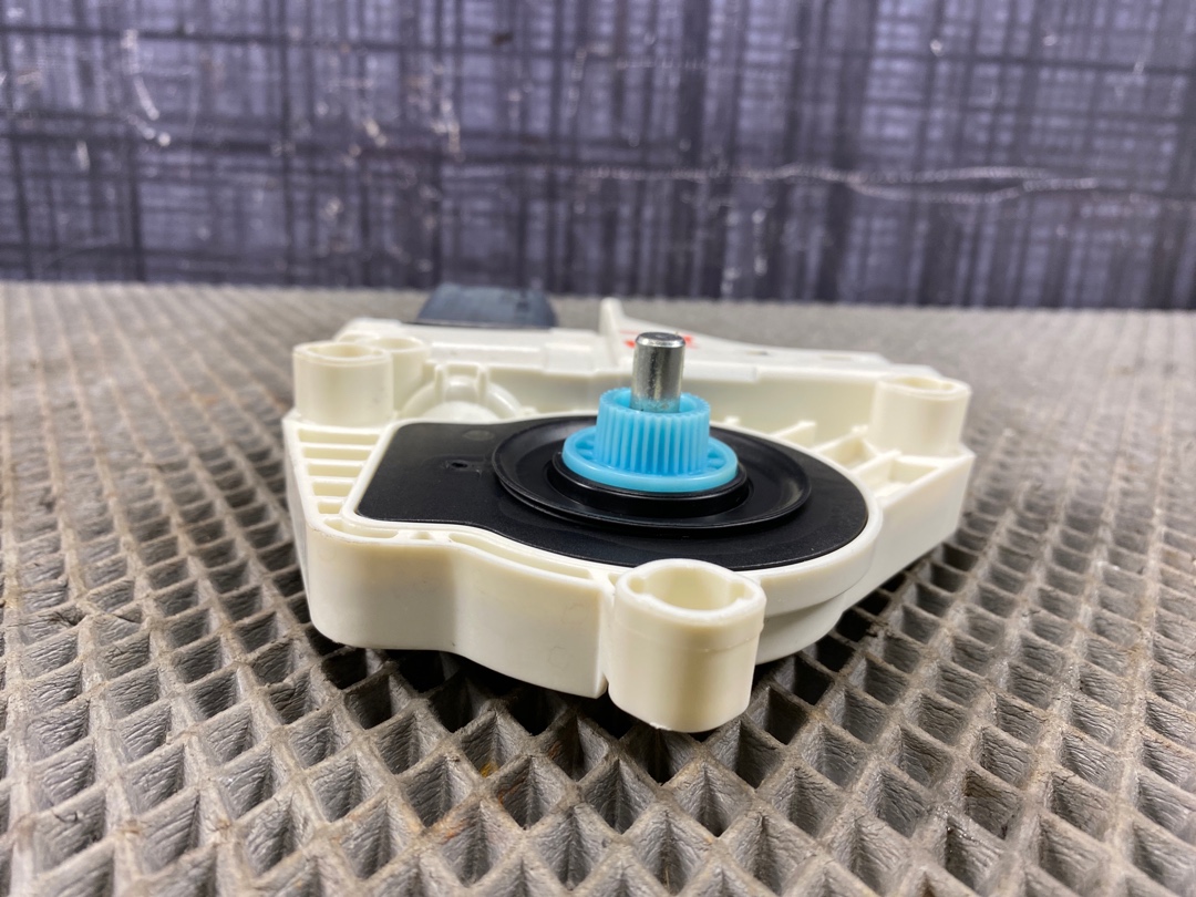 Мотор стеклоподъемника, 600 рублей, Красноярск