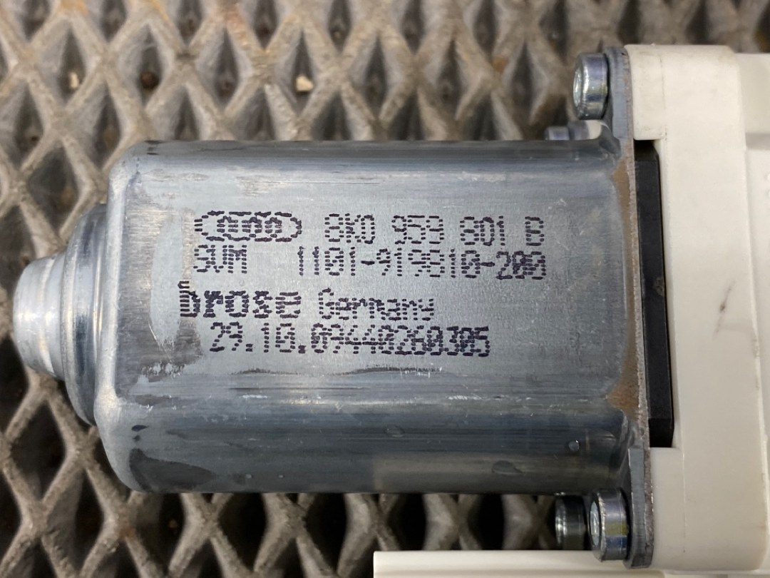 Мотор стеклоподъемника, 600 рублей, Красноярск