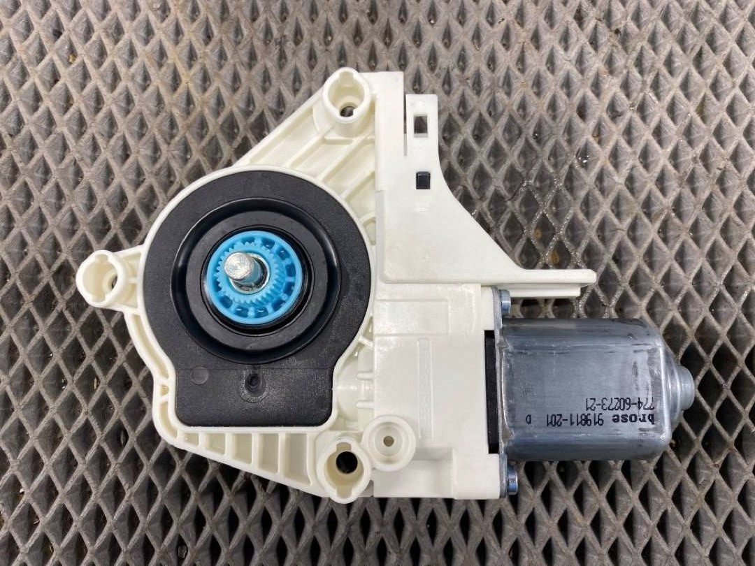 Мотор стеклоподъемника, 600 рублей, Красноярск