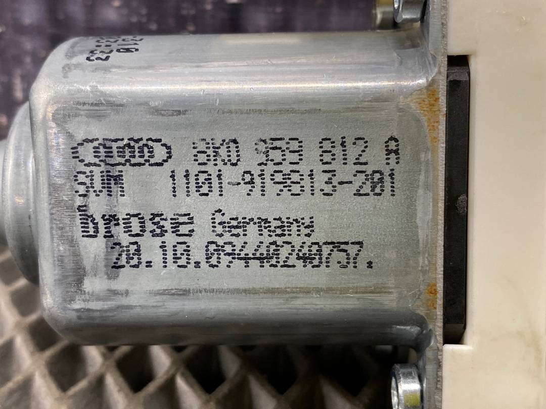 Мотор стеклоподъемника, 600 рублей, Красноярск