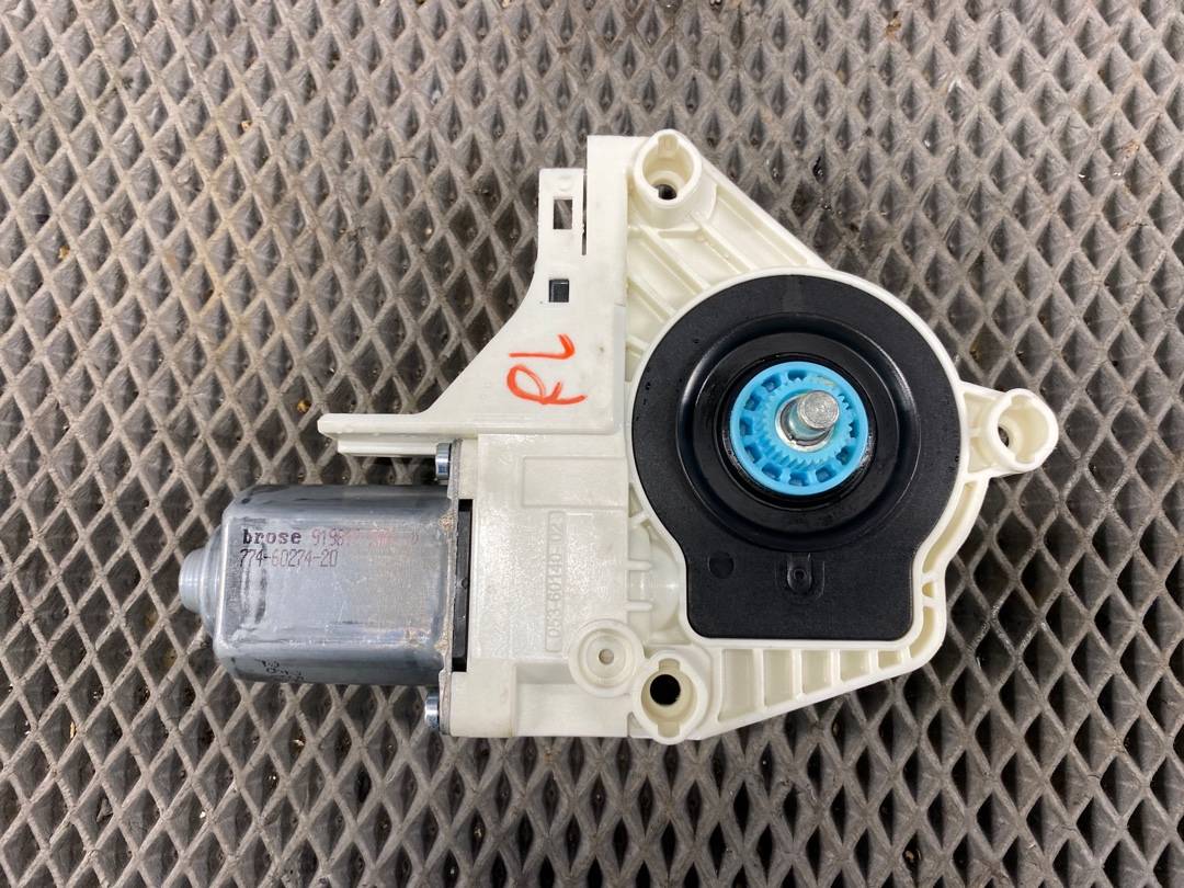 Мотор стеклоподъемника, 600 рублей, Красноярск