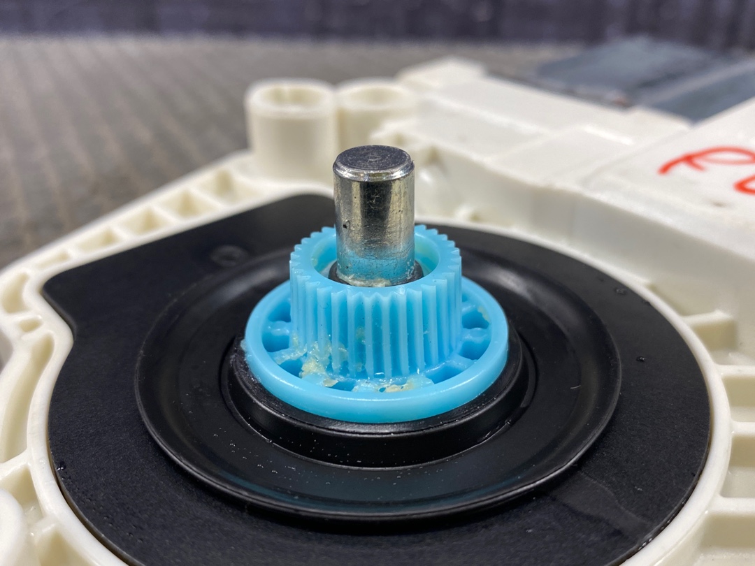 Мотор стеклоподъемника, 600 рублей, Красноярск