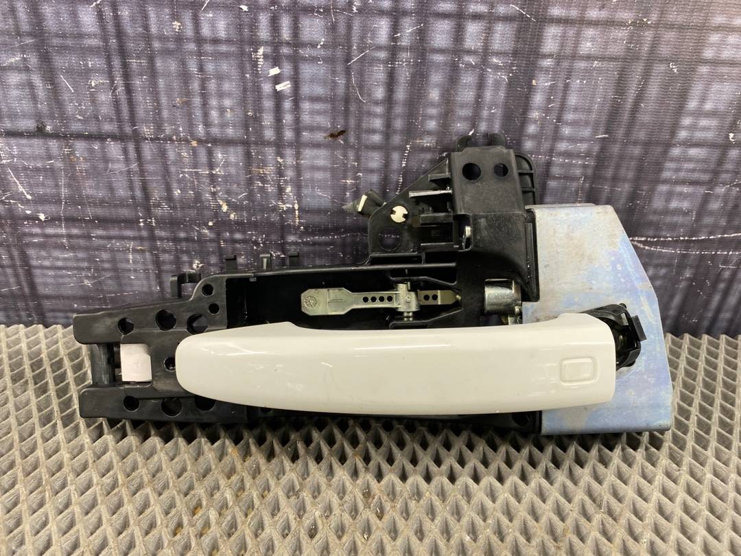 Ручка двери внешняя, 1680 рублей, Красноярск