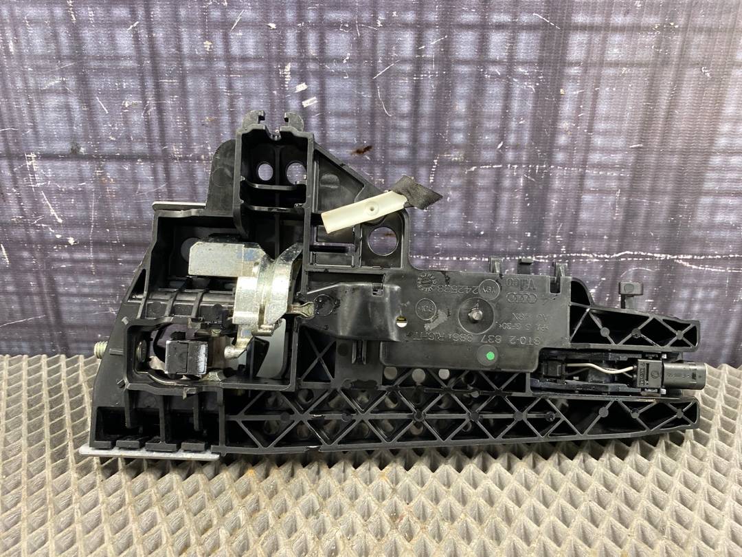 Ручка двери внешняя, 1680 рублей, Красноярск