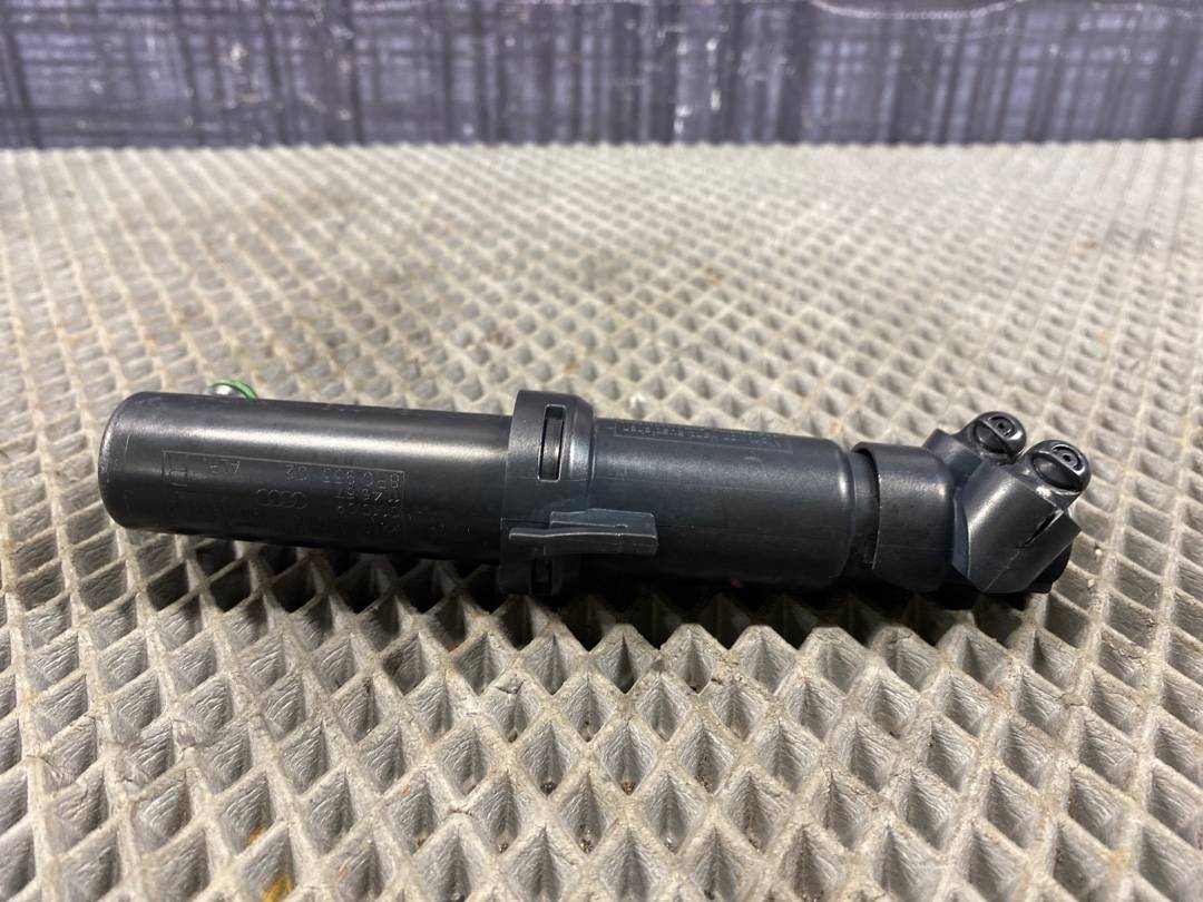 Форсунка омывателя фар, 1380 рублей, Красноярск