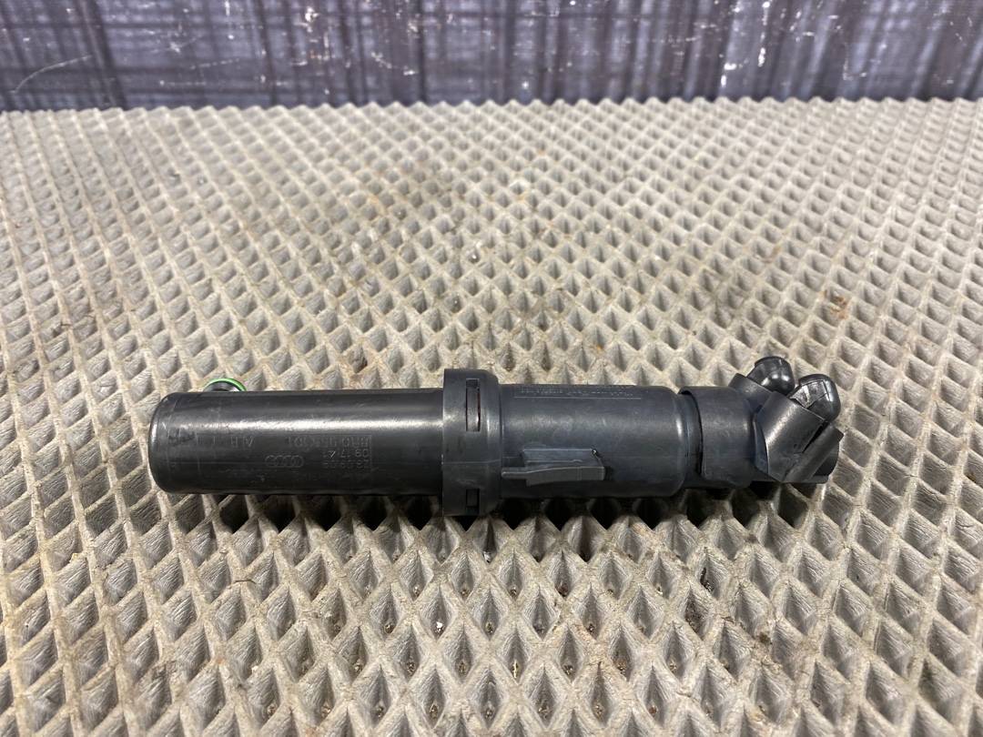 Форсунка омывателя фар, 1380 рублей, Красноярск