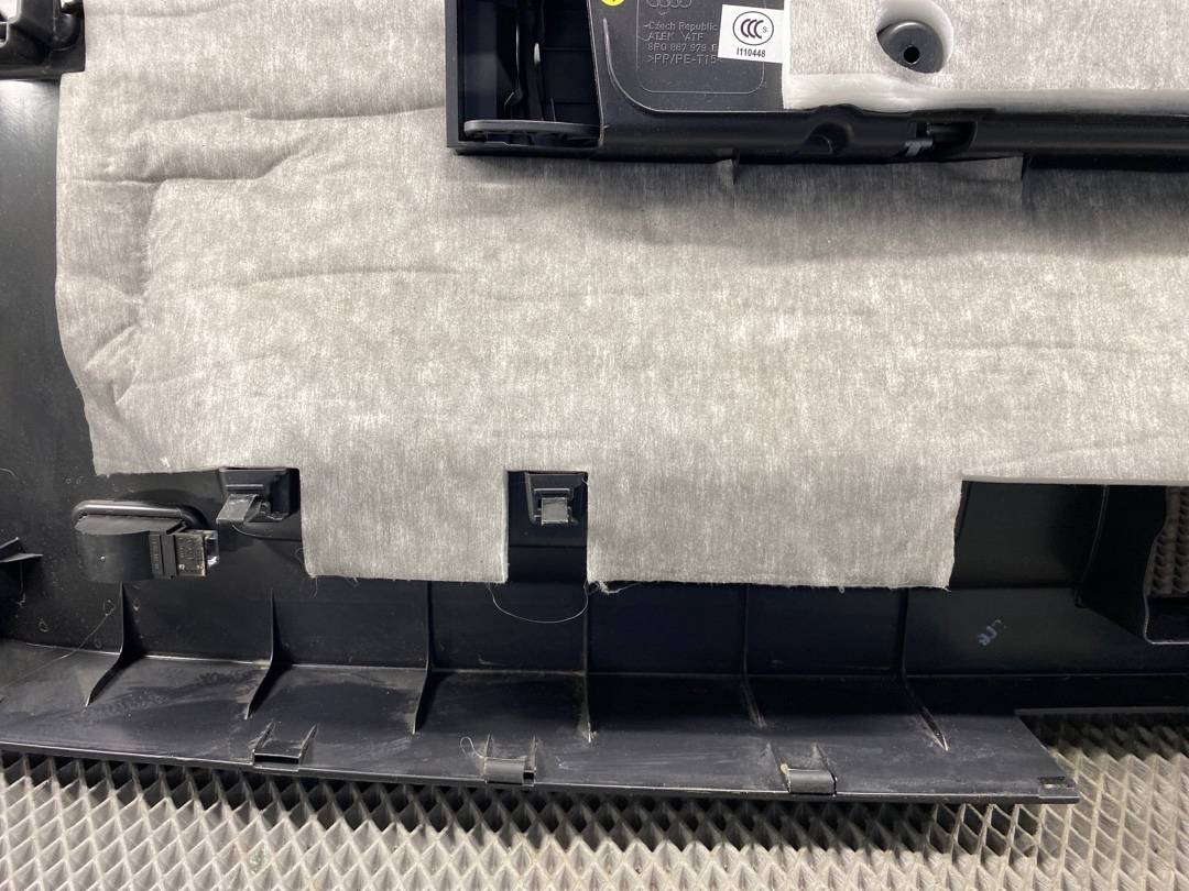 Обшивка крышки багажника, 1260 рублей, Красноярск