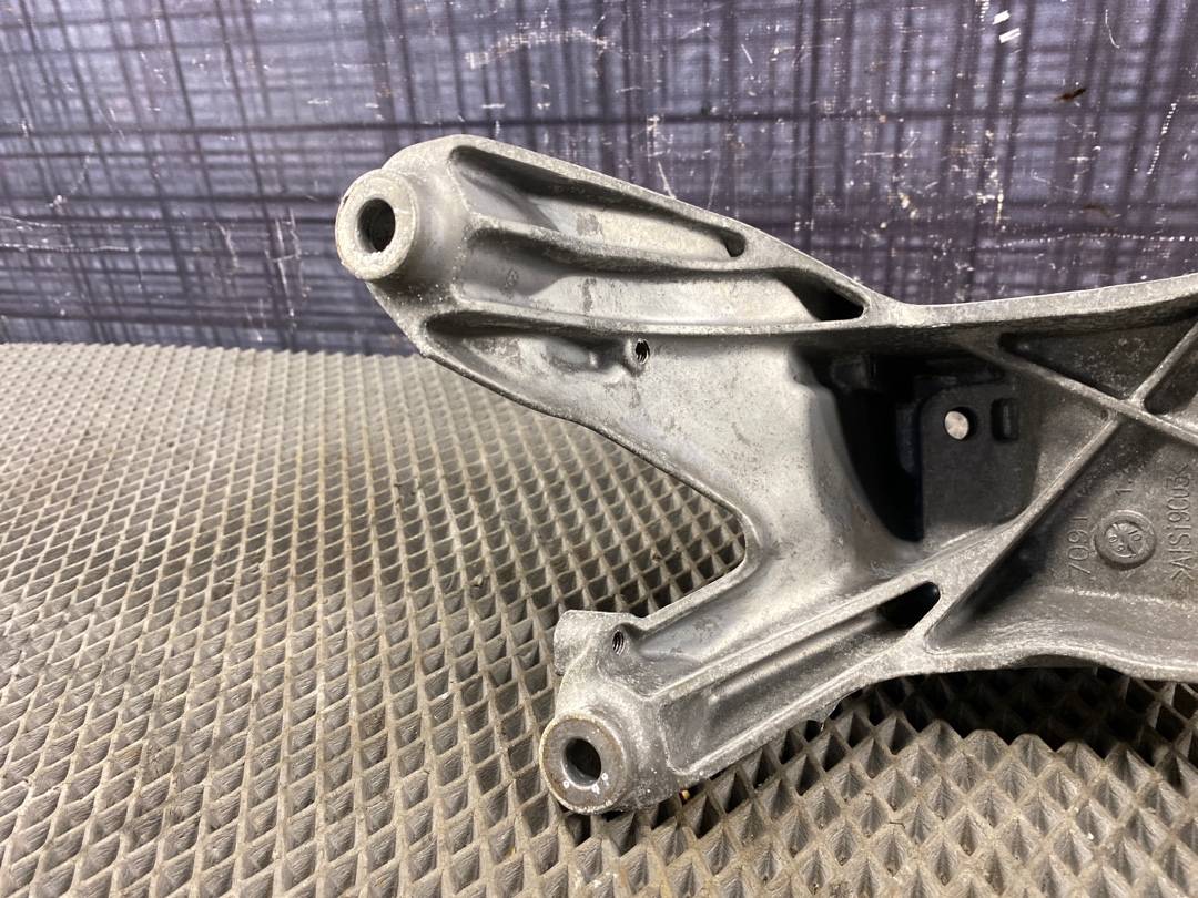 Опора двигателя, 720 рублей, Красноярск