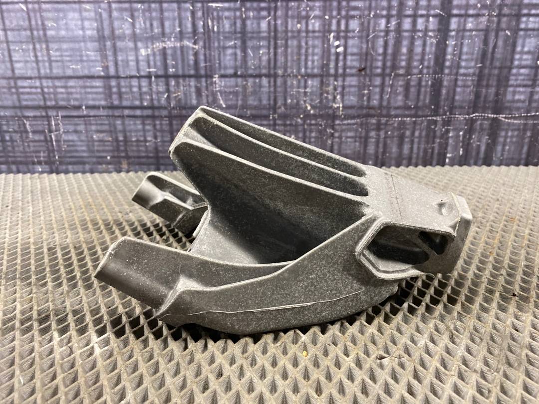 Кронштейн двигателя, 720 рублей, Красноярск