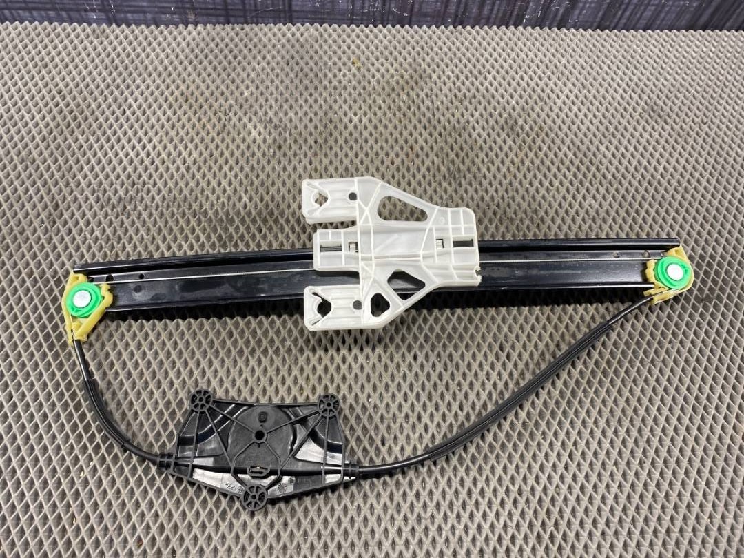 Стеклоподъемник, 1020 рублей, Красноярск