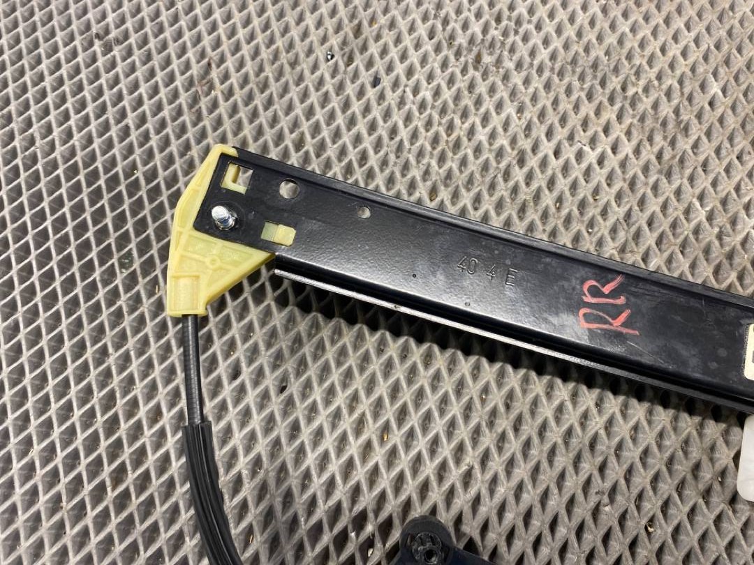 Стеклоподъемник, 1020 рублей, Красноярск