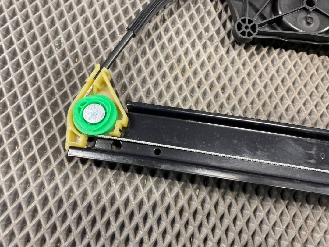 Стеклоподъемник, 1020 рублей, Красноярск